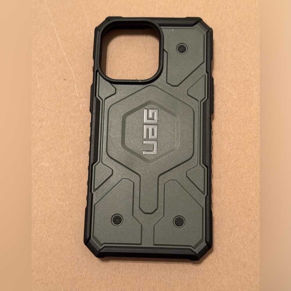 UAG PATHFINDER FOR MAGSAFE IPHONE 15 PRO MAX CASE